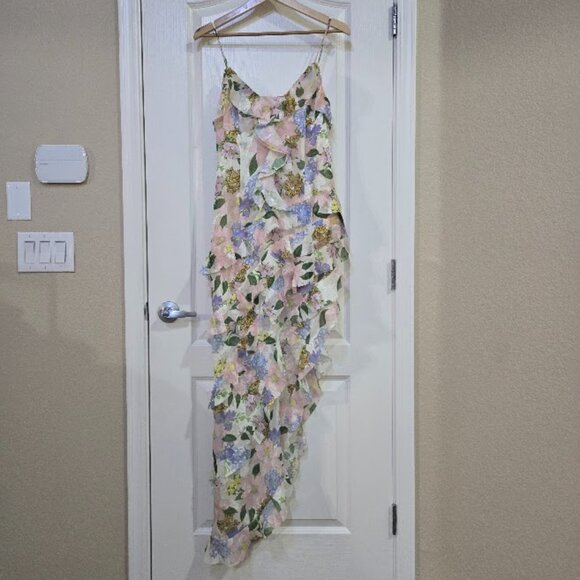 Elliatt Floral Maxi Dress - Multicolor - Picture 4 of 12